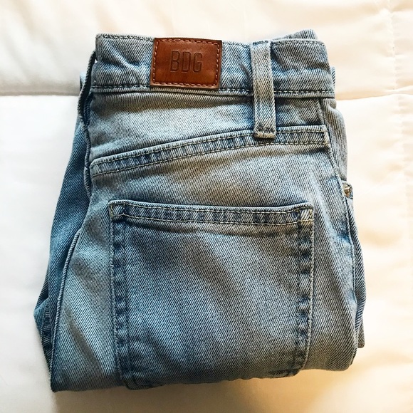 Urban Outfitters Denim - Urban Outfitters BDG Girlfriend High-Rise Jeans